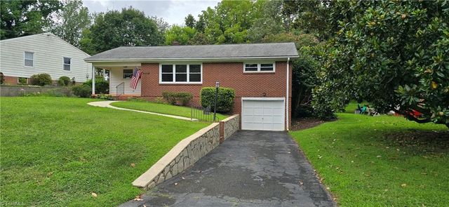 1224 Lamont Drive, Winston-salem, NC 27103