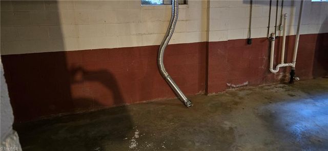 1224 Lamont Drive, Winston-salem, NC 27103