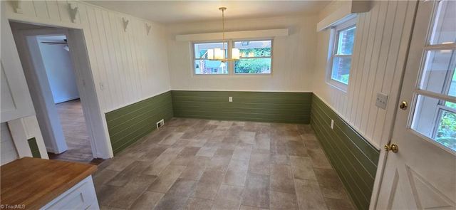 1224 Lamont Drive, Winston-salem, NC 27103