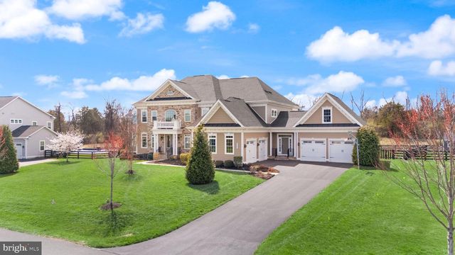 25873 CAMERON WALK PL, Aldie, VA 20105