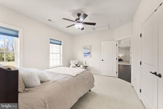 25873 CAMERON WALK PL, Aldie, VA 20105