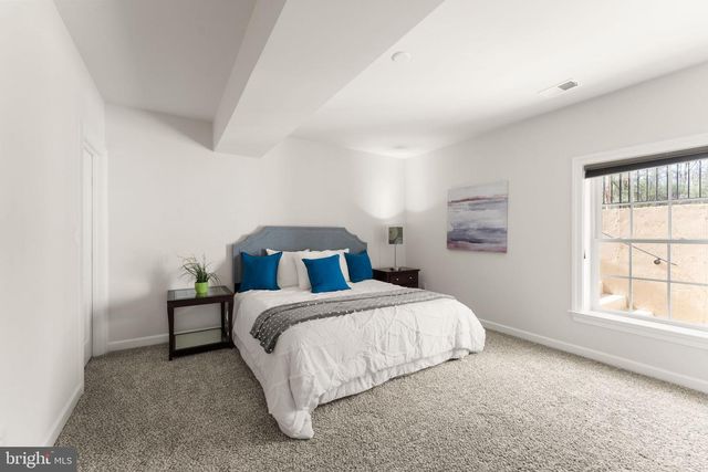 25873 CAMERON WALK PL, Aldie, VA 20105