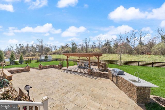 25873 CAMERON WALK PL, Aldie, VA 20105