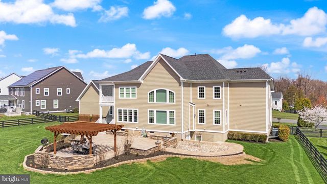 25873 CAMERON WALK PL, Aldie, VA 20105