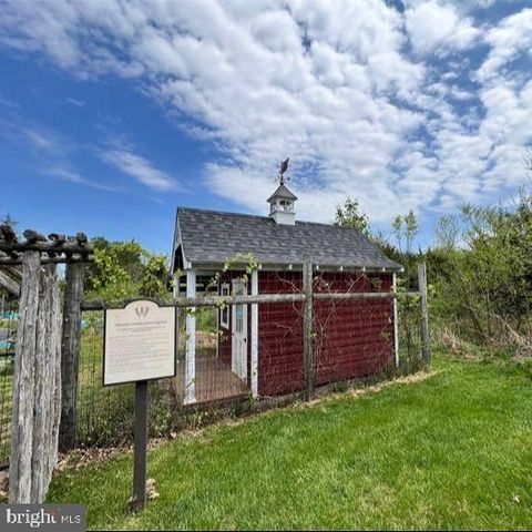 25873 CAMERON WALK PL, Aldie, VA 20105