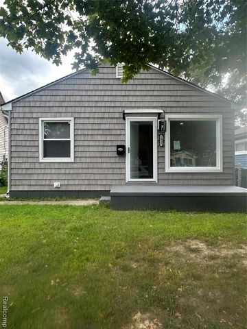 1917 Keppen Boulevard, Lincoln Park, MI 48146