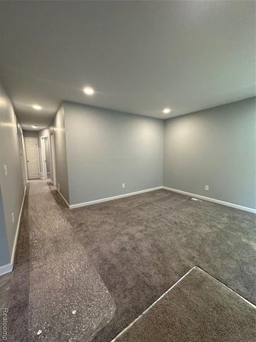 1917 Keppen Boulevard, Lincoln Park, MI 48146