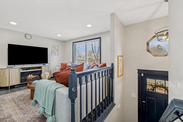 1074 Mobile STREET, Lake Geneva, WI 53147