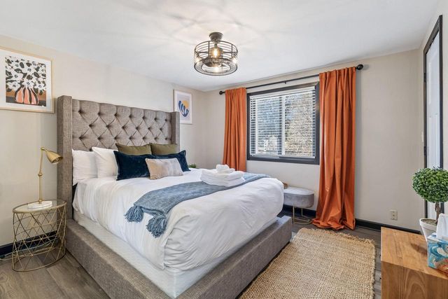 1074 Mobile STREET, Lake Geneva, WI 53147