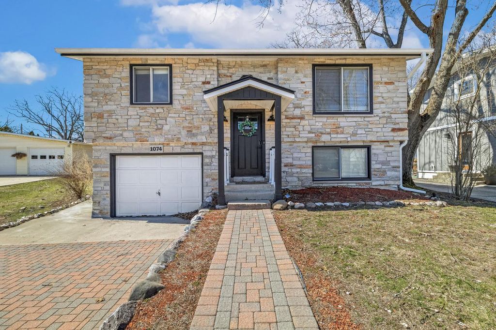 1074 Mobile STREET, Lake Geneva, WI 53147