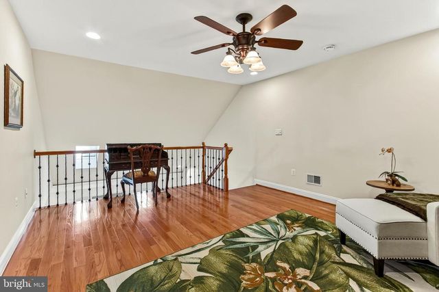 8471 LINK HILLS LOOP, Gainesville, VA 20155