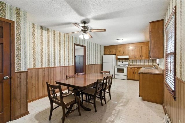 278 Oak Hill Drive, Rockmart, GA 30153