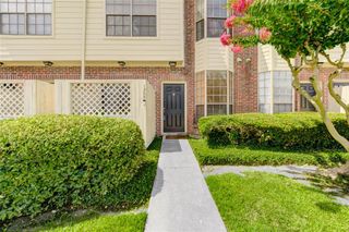 2121 El Paseo Street 1305, Houston, TX 77054