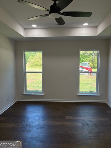 1204 22nd Pl, Valley, AL 36854