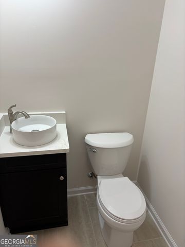 1204 22nd Pl, Valley, AL 36854