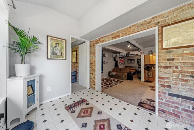 2118 160th Place SW, Lynnwood, WA 98087