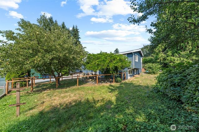 2118 160th Place SW, Lynnwood, WA 98087