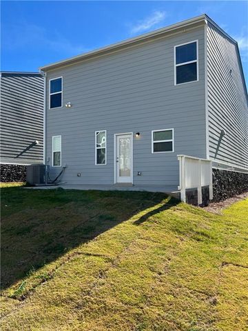 67 Briarwood Drive E, Dawsonville, GA 30534