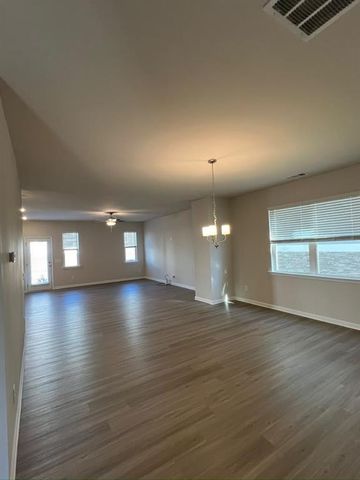 67 Briarwood Drive E, Dawsonville, GA 30534