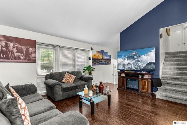 12110 Parker Circle, Omaha, NE 68154