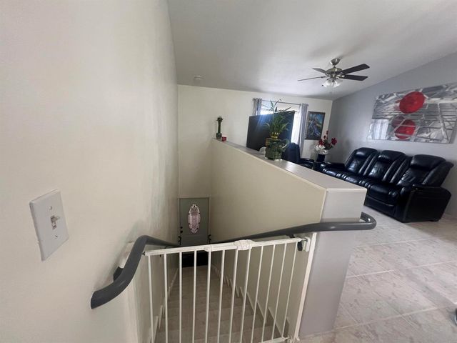 10903 W Okeechobee Road 201, Hialeah, FL 33018