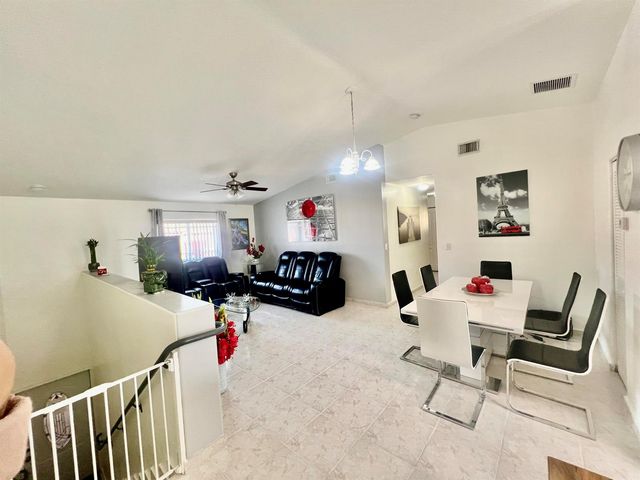 10903 W Okeechobee Road 201, Hialeah, FL 33018