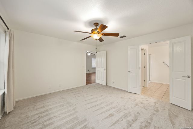 4802 Sandhill Crane, San Antonio, TX 78253