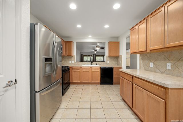 4802 Sandhill Crane, San Antonio, TX 78253