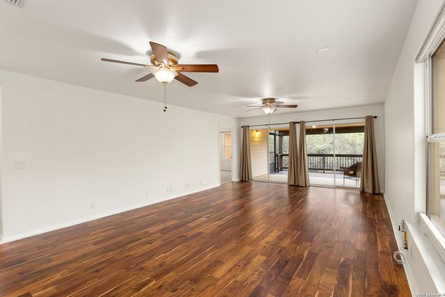 4802 Sandhill Crane, San Antonio, TX 78253