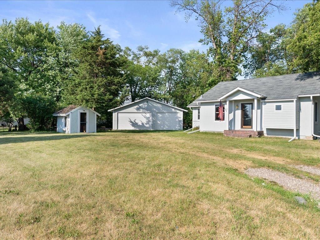 7247 Eden Prairie Road, Eden Prairie, MN 55346