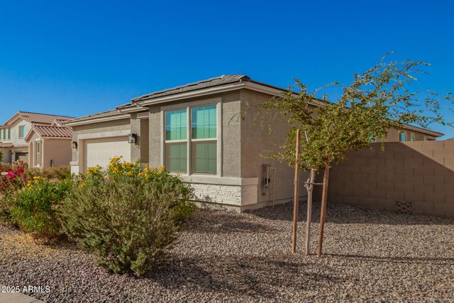2004 E ESCONDIDO Place, Casa Grande, AZ 85122