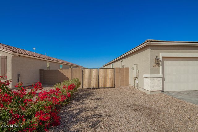 2004 E ESCONDIDO Place, Casa Grande, AZ 85122
