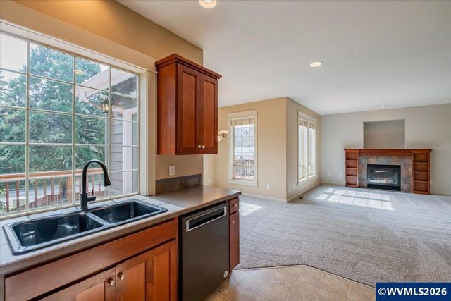 650 Burley Hill Lp NW, Salem, OR 97304