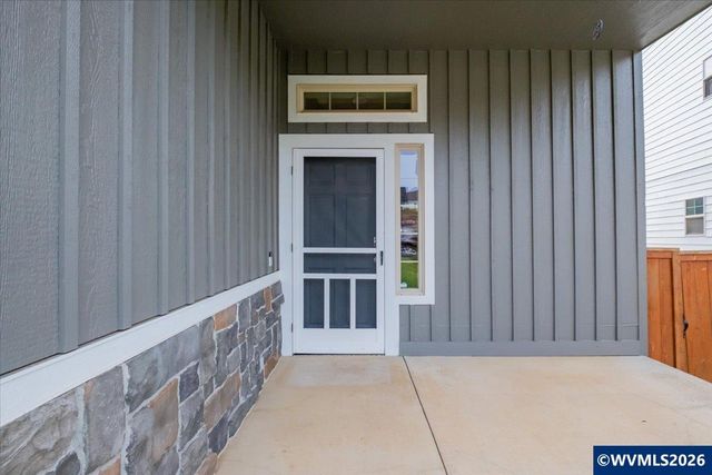 650 Burley Hill Lp NW, Salem, OR 97304