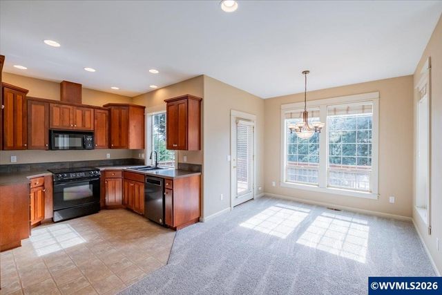 650 Burley Hill Lp NW, Salem, OR 97304