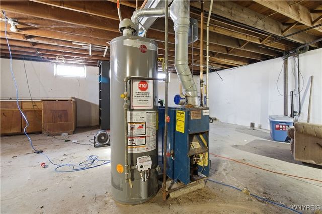 6502 Colonial Drive, Lockport Town, NY 14094