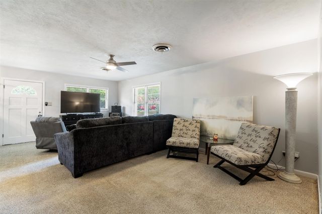 4200 Woody Lane, Bryan, TX 77803