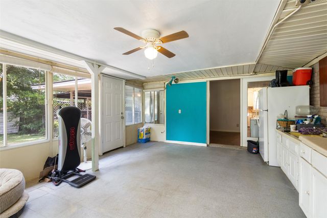 4200 Woody Lane, Bryan, TX 77803