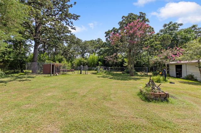 4200 Woody Lane, Bryan, TX 77803