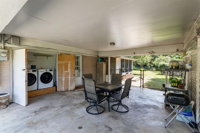 4200 Woody Lane, Bryan, TX 77803