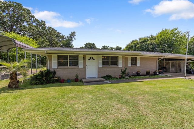 4200 Woody Lane, Bryan, TX 77803