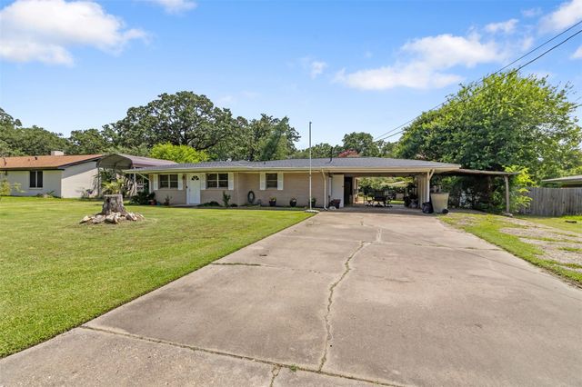 4200 Woody Lane, Bryan, TX 77803
