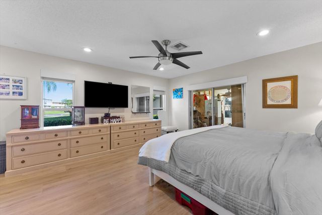 1940 NW 13th Street 12-A, Delray Beach, FL 33445