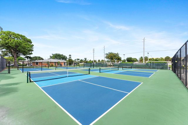 1940 NW 13th Street 12-A, Delray Beach, FL 33445