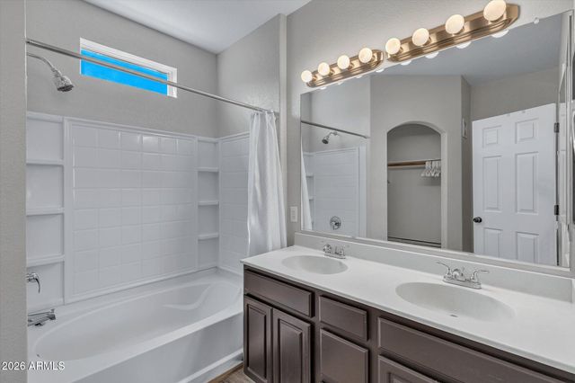 18250 N CAVE CREEK Road 180, Phoenix, AZ 85032