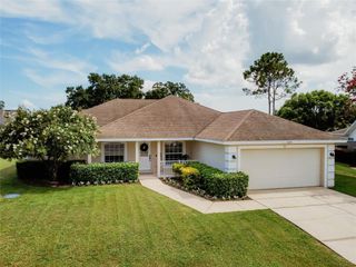 625 POWDER HORN ROW, Lakeland, FL 33809