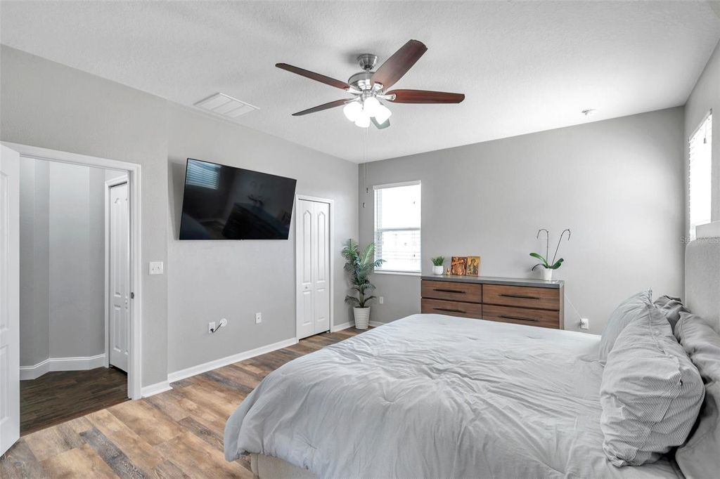 Image 17 of property listing at 7523 TANGLE BROOK BOULEVARD, Gibsonton, FL 33534