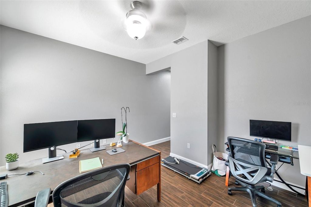 Image 27 of property listing at 7523 TANGLE BROOK BOULEVARD, Gibsonton, FL 33534