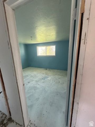 470 S WHITESIDES ST, Layton, UT 84041