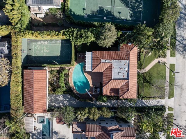441 S Muirfield Road, Los Angeles, CA 90020